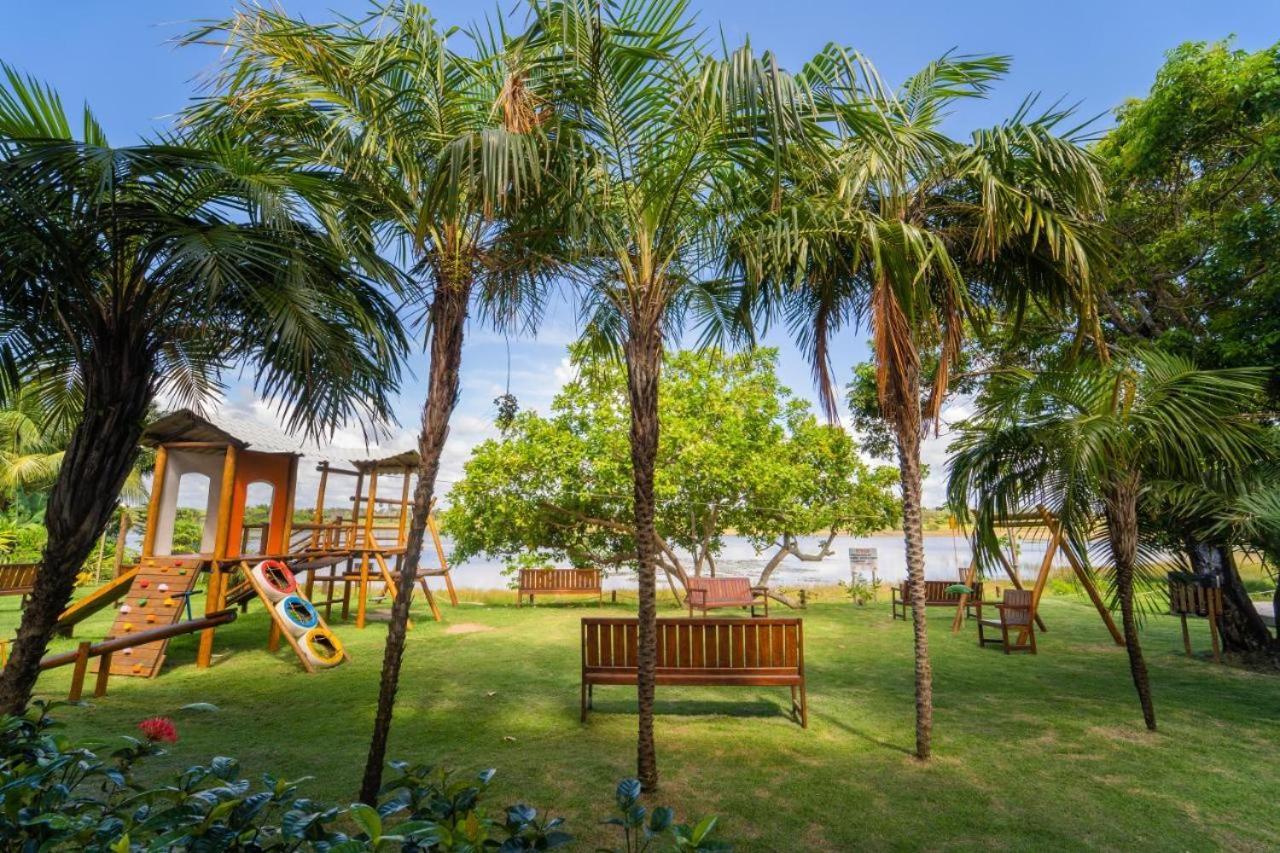 Apto Guarajuba Praia Condominio Porto Smeralda-100 Metros Da Praia Kültér fotó
