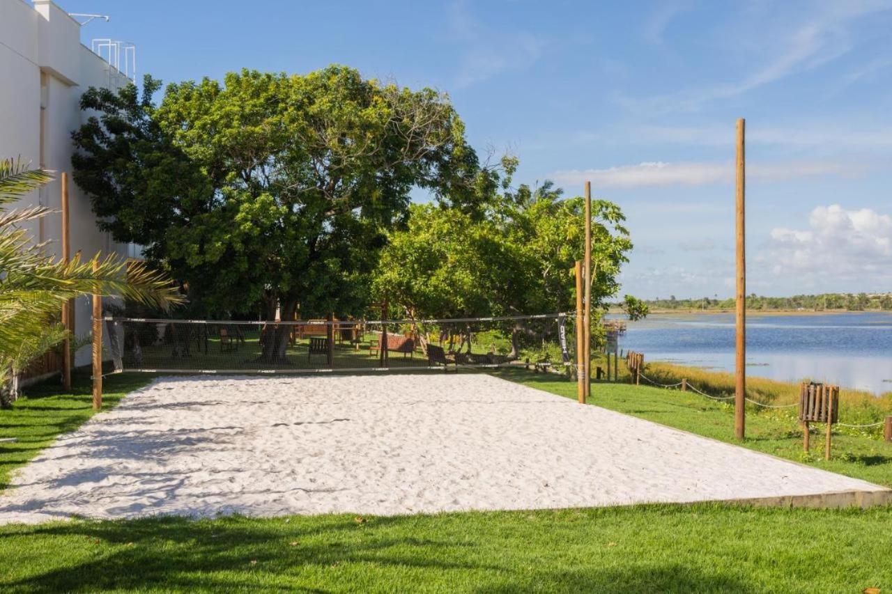 Apto Guarajuba Praia Condominio Porto Smeralda-100 Metros Da Praia Kültér fotó